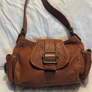 Vintage Banana Republic bag, luxurious quality leather, cutest must-have bag!